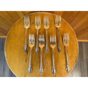 Oneida Rogers 1881 Ltd Enchantment  Lot Of 8 Salad Forks (7239)
